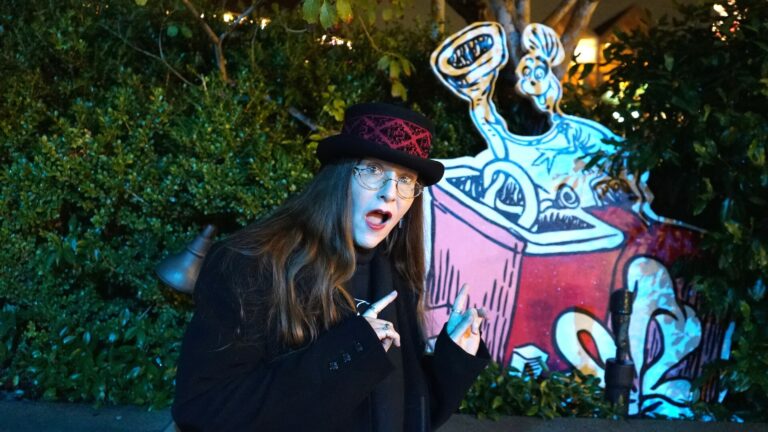 December Nights 2019 - Author Lori R. Lopez at Whoville