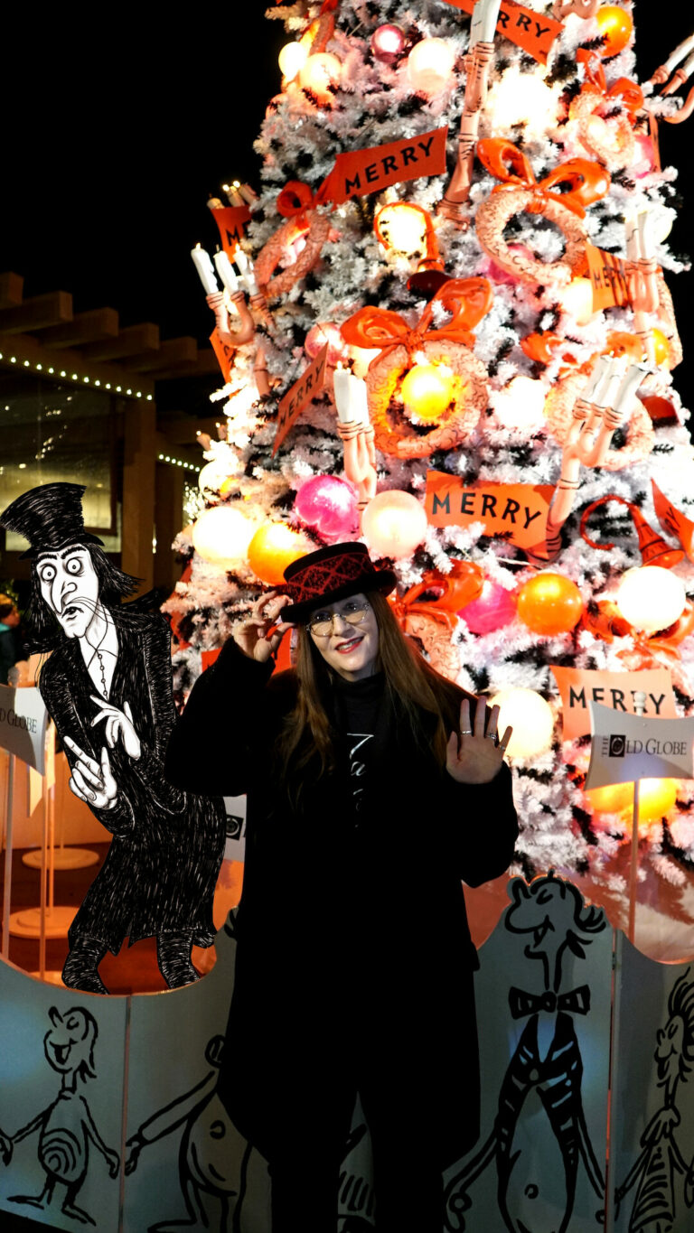 December Nights 2019 - Mister Snark Lurking In Whoville With Author Lori R. Lopez