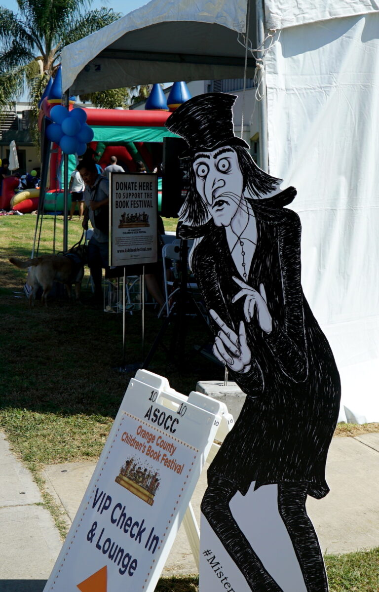 2018 O.C. Children's Book Festival - Mister Snark Lurking By VIP Sign