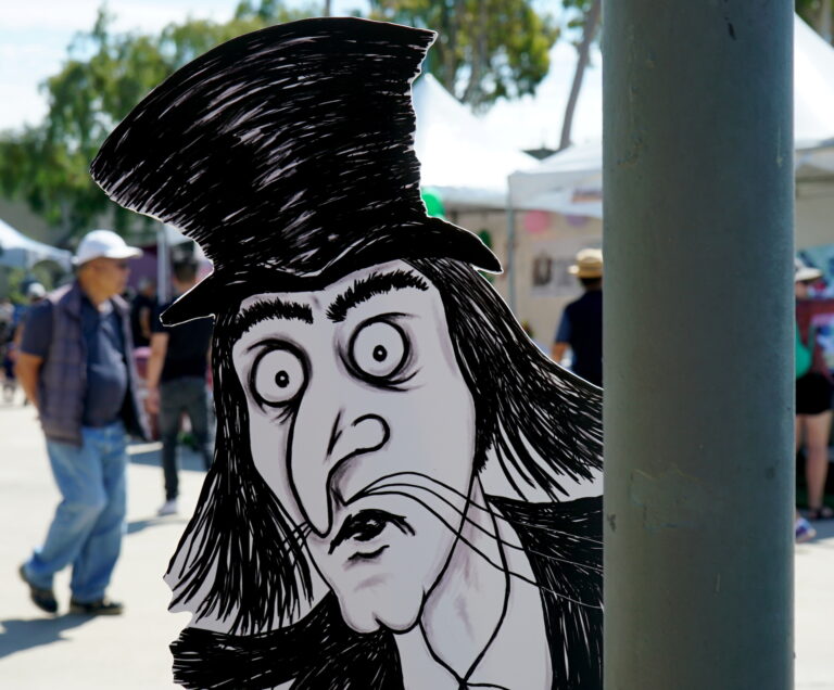 2018 O.C. Children's Book Festival - Mister Snark Peeking