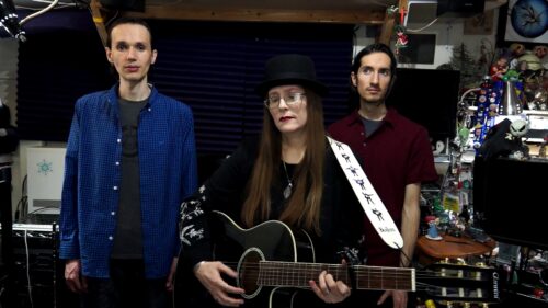 The Fairyflies band - Noel Lopez, Lori R. Lopez, Rafael Lopez singing Love Conquers All